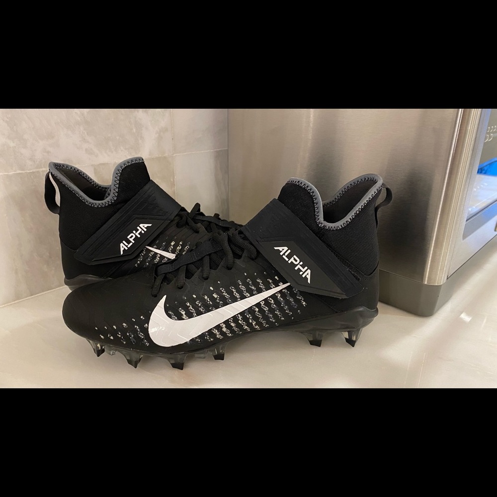 Nike Alpha Menace Pro 2 Mid Size 12 Men